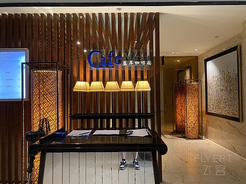 可能是国内最便宜皇冠假日｜三亚中心皇冠假日酒店｜行政大床房