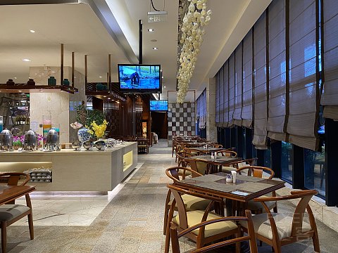 可能是国内最便宜皇冠假日｜三亚中心皇冠假日酒店｜行政大床房