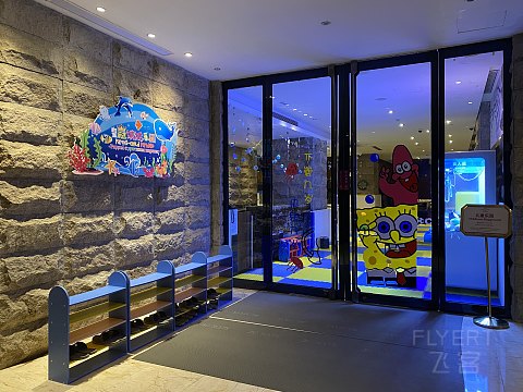 可能是国内最便宜皇冠假日｜三亚中心皇冠假日酒店｜行政大床房