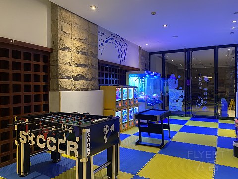 可能是国内最便宜皇冠假日｜三亚中心皇冠假日酒店｜行政大床房