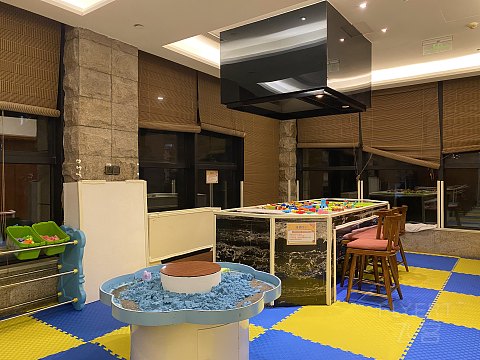 可能是国内最便宜皇冠假日｜三亚中心皇冠假日酒店｜行政大床房