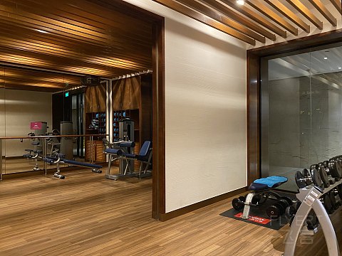 可能是国内最便宜皇冠假日｜三亚中心皇冠假日酒店｜行政大床房