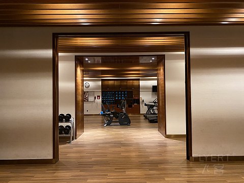 可能是国内最便宜皇冠假日｜三亚中心皇冠假日酒店｜行政大床房
