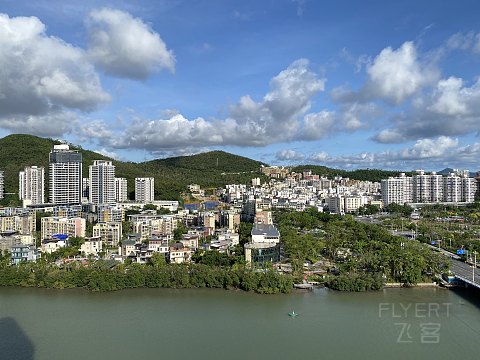 可能是国内最便宜皇冠假日｜三亚中心皇冠假日酒店｜行政大床房