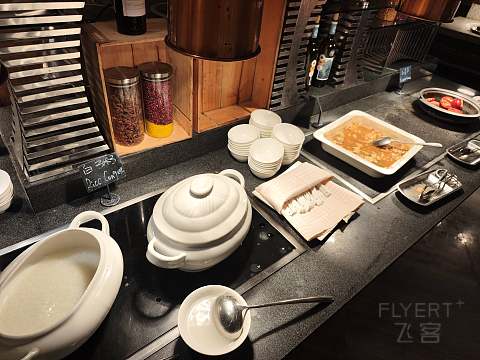 #长安站直达#：东莞君源铂尔曼（Pullman DongGuan ChangAn）