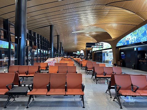 解锁华东第一高边坡机场，打卡中国东方航空MU6986 （丽水-上海浦东）