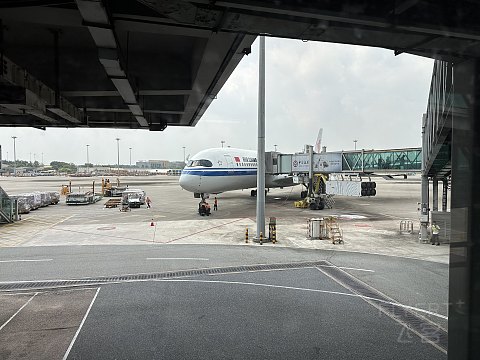 京广线标杆 国航北京-广州 CA1351 A350-900 商务舱体验