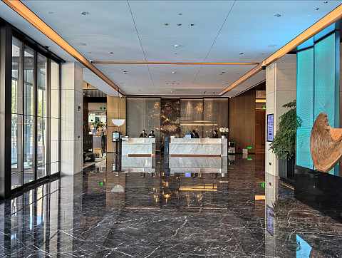 摩登商旅萌象憨态可掬，郑州高新皇冠假日酒店报告