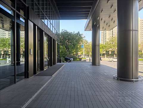摩登商旅萌象憨态可掬，郑州高新皇冠假日酒店报告