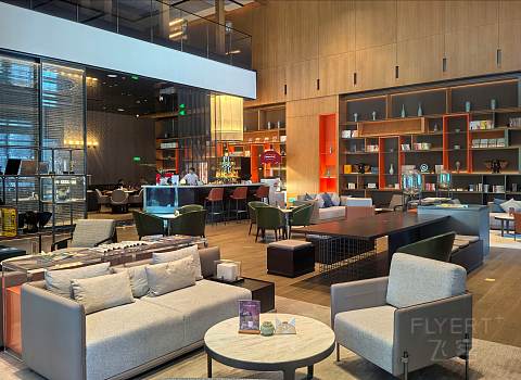 摩登商旅萌象憨态可掬，郑州高新皇冠假日酒店报告