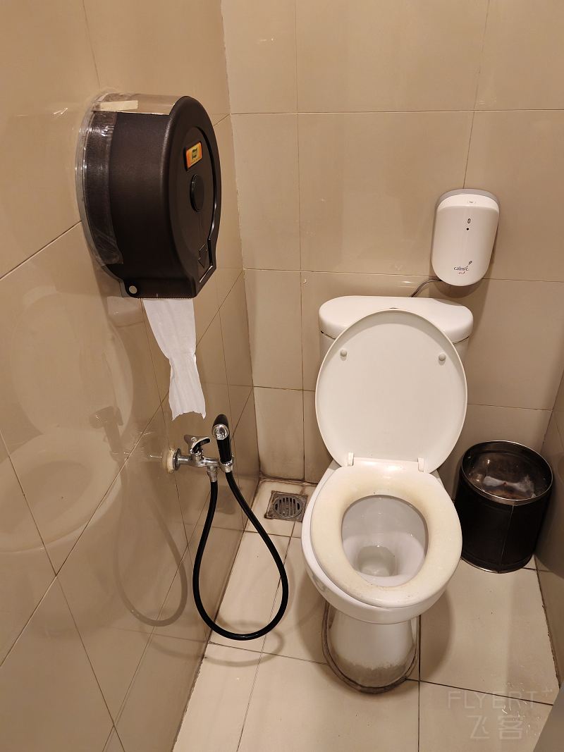 155542rDL2kDBF8RyIiJSX.jpg