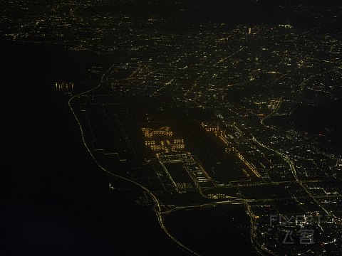 再见米娜，台风过后的山航珠海-虹桥，不延误的商务舱之旅[by上海小医生]