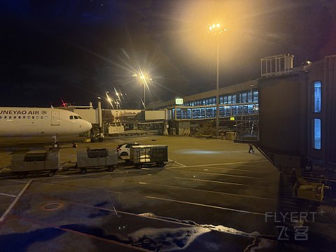 再见米娜，台风过后的山航珠海-虹桥，不延误的商务舱之旅[by上海小医生]