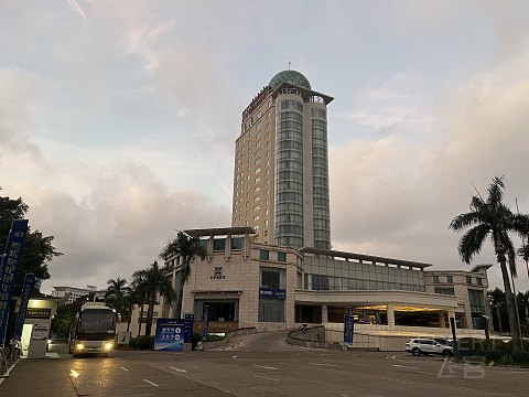 没有小车的远机位登机｜ZH9167南宁北京，深航改舱公务舱初体验