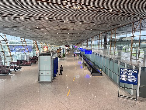 人人都爱747｜CA1519：北京首都-上海虹桥，一年一度的鹅头见面会