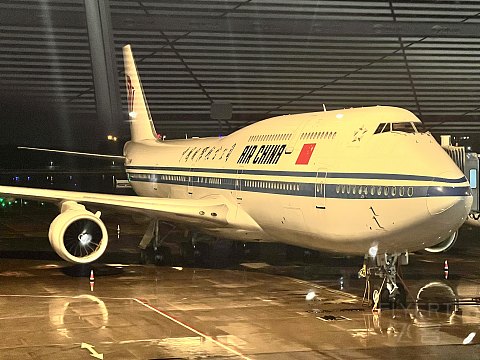 人人都爱747｜CA1519：北京首都-上海虹桥，一年一度的鹅头见面会