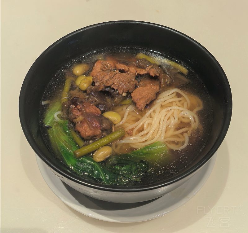 020615dLrui3rkXynB7HD8.jpg