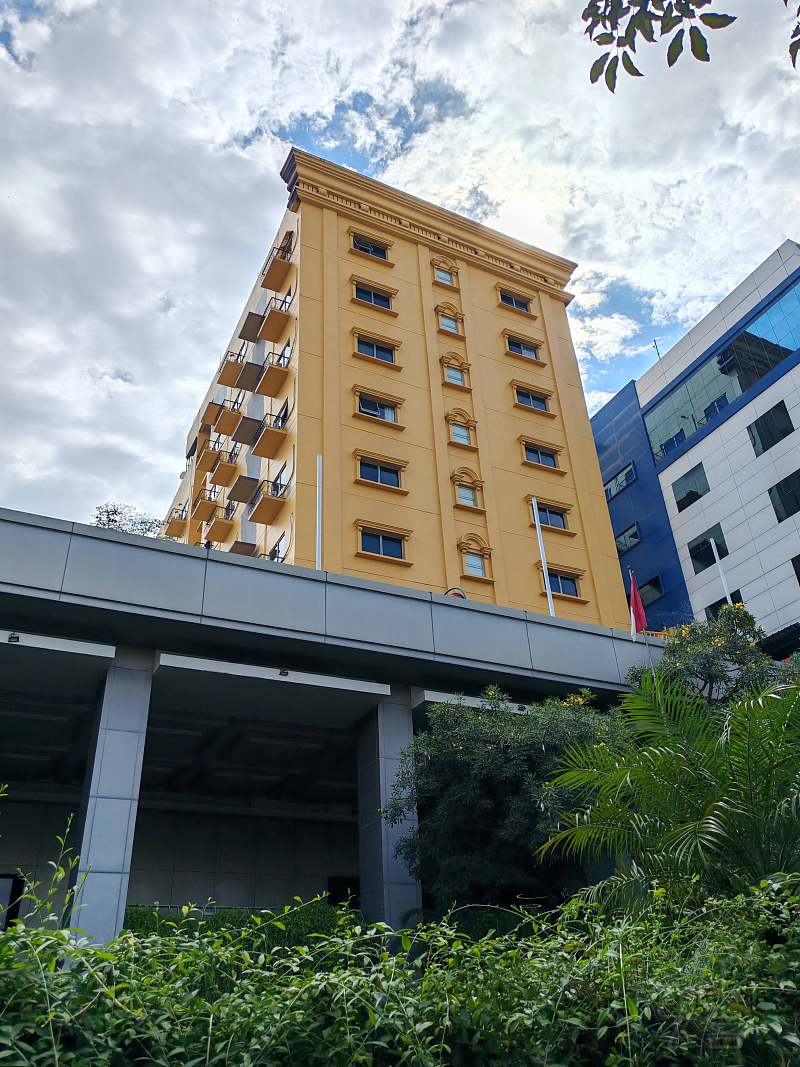 0600428X6C7Sccuq3pIHI8.jpg