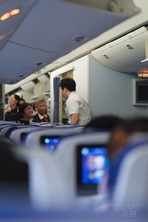 中国南方航空乘坐报告（CAN-HND）—“热情洋溢的笑容为航程加分！！！”