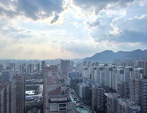 开业更名，勉力维续，青岛李沧华邑酒店报告
