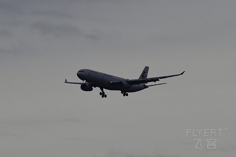 ⛈️夏日保留节目｜东航MU522 NRT-PVG A330-300超级经济舱体验