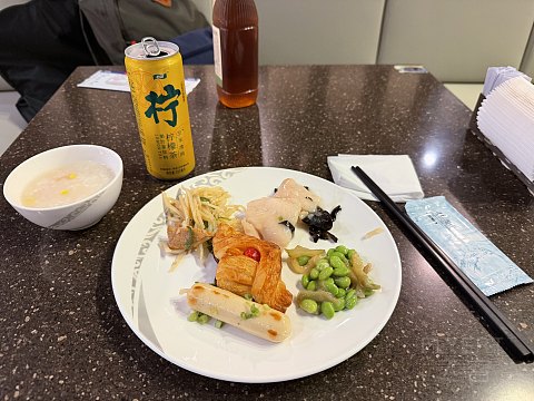 一波三折的SHA-CAN，送走米娜迎来桦加沙-国航取消到延误改签体验凌晨飞[by上海小医生]