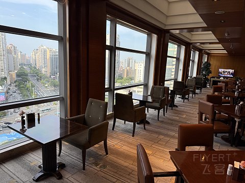 位置不错～厦门磐基希尔顿酒店