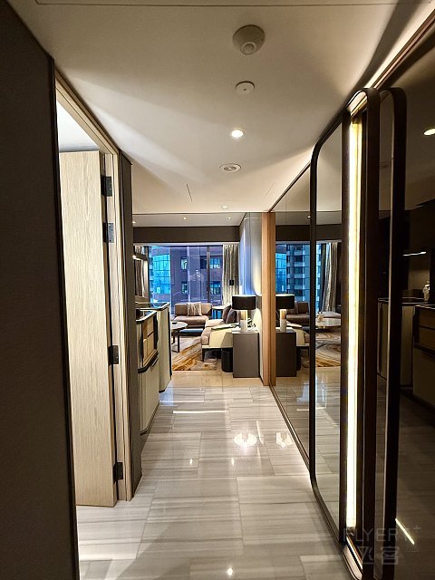 【胡志明/西贡希尔顿】转角河景套房｜个人心中最强境外希尔顿