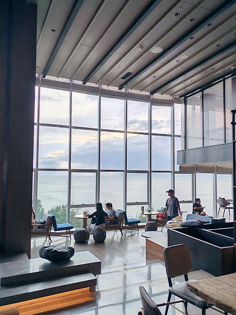 山海连登：有观景大堂吧的北海喜来登度假酒店