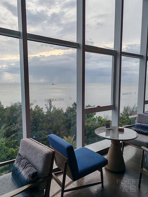 山海连登：有观景大堂吧的北海喜来登度假酒店