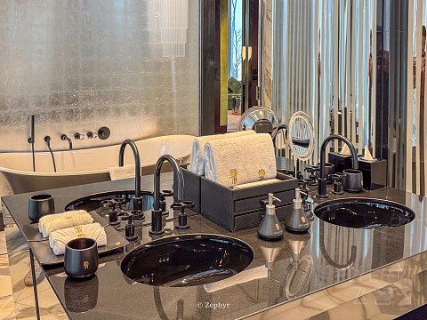 沙漠绿洲中的金属森林｜多哈悦榕庄酒店 Banyan Tree Doha