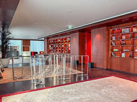 沙漠绿洲中的金属森林｜多哈悦榕庄酒店 Banyan Tree Doha