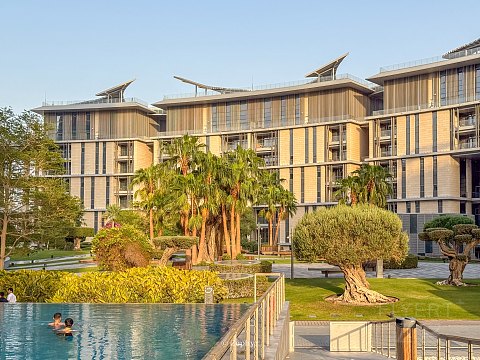 沙漠绿洲中的金属森林｜多哈悦榕庄酒店 Banyan Tree Doha