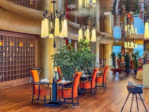 沙漠绿洲中的金属森林｜多哈悦榕庄酒店 Banyan Tree Doha