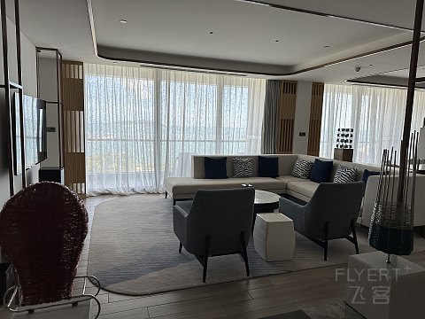 【海岛假日  圆满礼成】三亚天丽湾凯悦酒店双卧总统套房 花园草坪婚礼