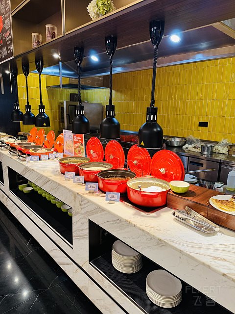 提供接送机服务的新酒店！天津滨海机场希尔顿欢朋酒店首报告