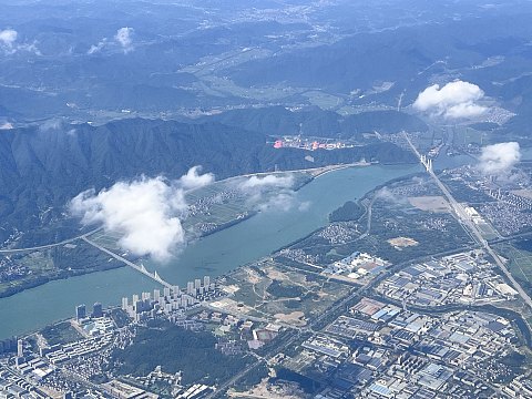 惟见长江天际流｜CA1774：广元盘龙-杭州萧山，沿着长江一路向东的空中之旅