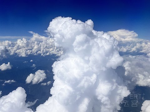 惟见长江天际流｜CA1774：广元盘龙-杭州萧山，沿着长江一路向东的空中之旅