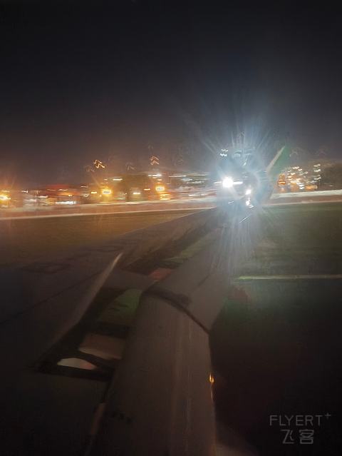 春秋航空，想飞就飞（1）-春秋航空 9C6832 CZX-DLC 空客A320-200 经济舱