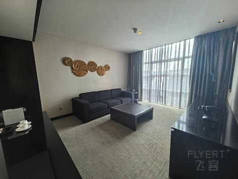 青岛海尔洲际酒店豪华海景套房体验