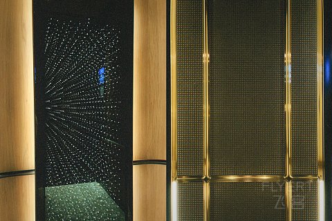 【香港金普顿KIMPTON HK海景套房：“鲶鱼”入局。】