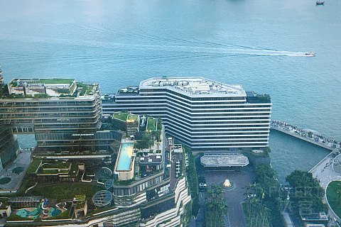 【香港金普顿KIMPTON HK海景套房：“鲶鱼”入局。】