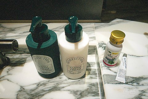 【香港金普顿KIMPTON HK海景套房：“鲶鱼”入局。】