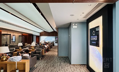 白云里•愉身心|广州白云机场T1航站楼国际头等舱休息室（Premium Lounge）体验