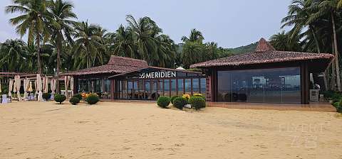 爱在优美海岸线—石梅湾艾美度假酒店🏨