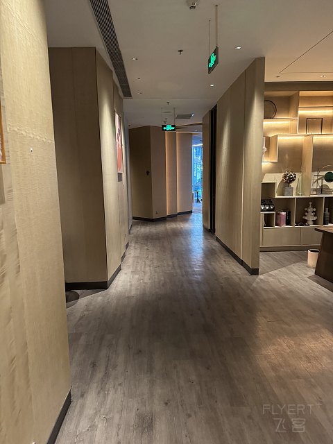 深圳彭年万丽，老树新花的港味儿酒店