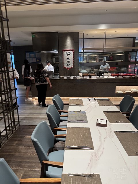 深圳彭年万丽，老树新花的港味儿酒店
