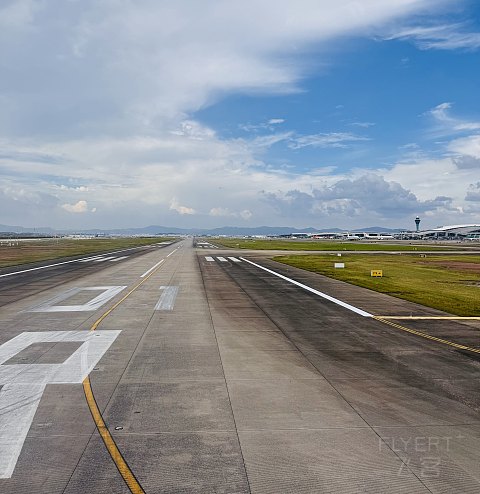 风筝与风•不期而遇|马来西亚航空MH377CAN-KUL罕至空客350-900商务舱体验