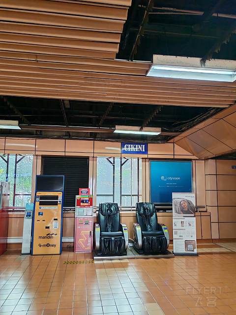 雅加达Cikini文化区逛展经济过渡之选：Alia商务酒店