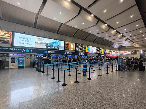 青岛东航中转体验，两段MU高效衔接。-中国东方航空 MU2518 MU6405 DLC-TAO-SHE